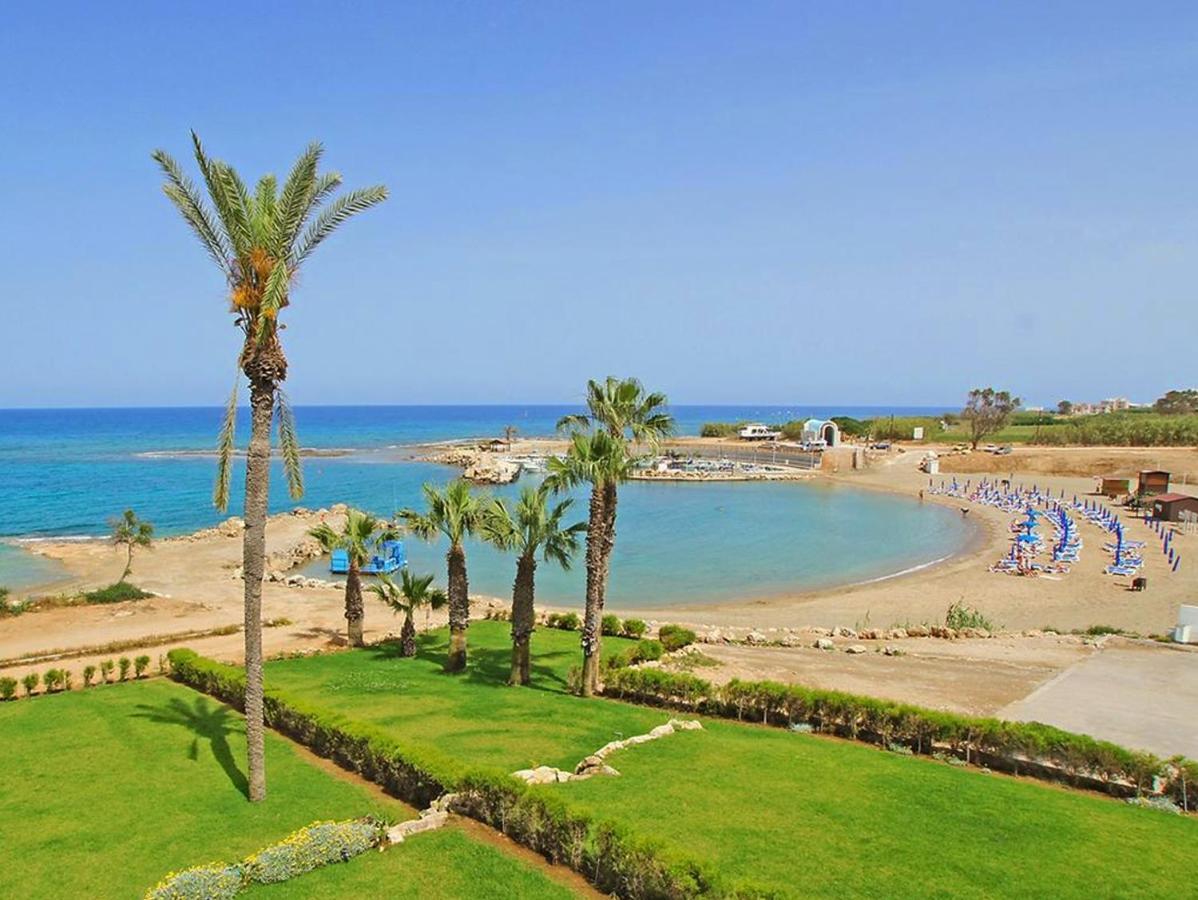Island Home Seaside Villa Paralimni Exterior photo