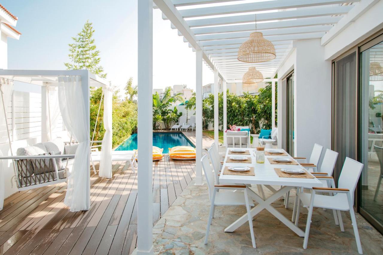 Island Home Seaside Villa Paralimni Exterior photo